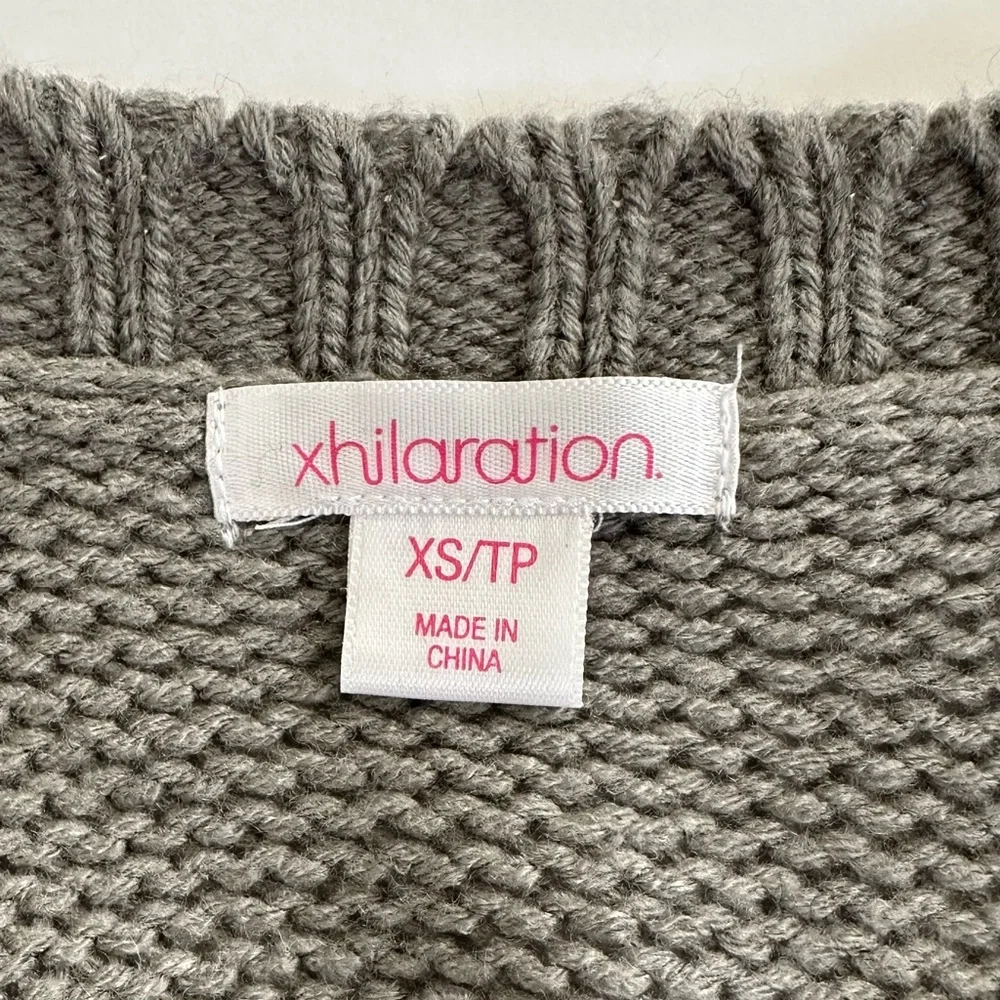 Xhilaration Gray Faux Fur Vest - Picture 10 of 11